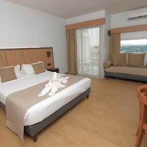 Prestige Double or Twin Room Sea View